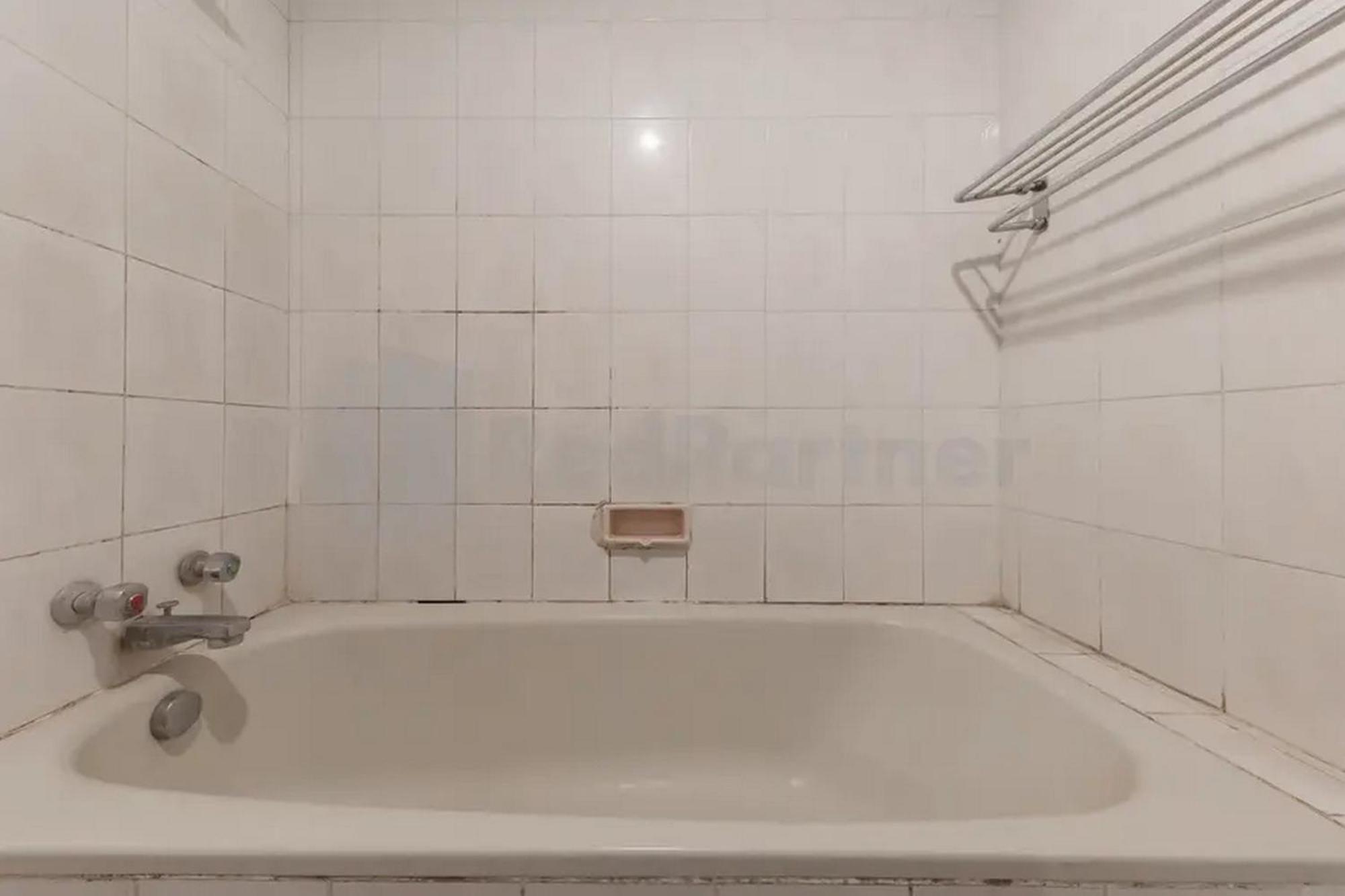 Hotel Ayong Linggarjati Kuningan Mitra Reddoorz מראה חיצוני תמונה